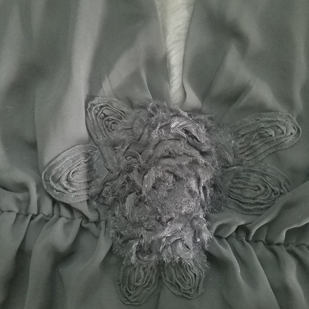 NEW Black BISOU BISOU Maternity Blouse (large) - Picture 2 of 4